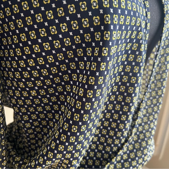 Deep V Neck Top - Size S - Picture 5 of 5